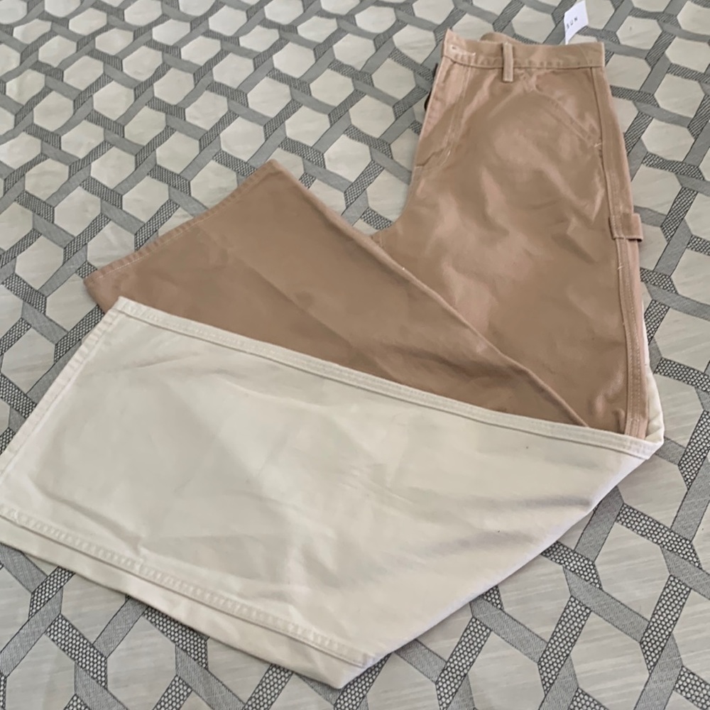 New, cinnamon roll carpenter pants. Tan and cream. Size 25
